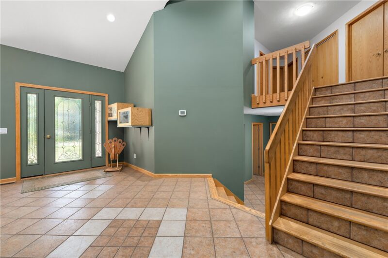 49 Babcock Rd — photo 3