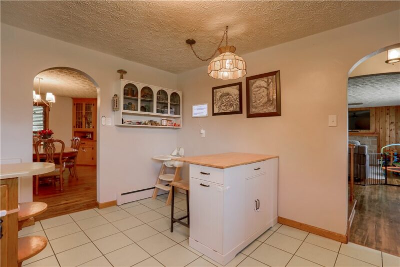 1931 Menoher Blvd — photo 5