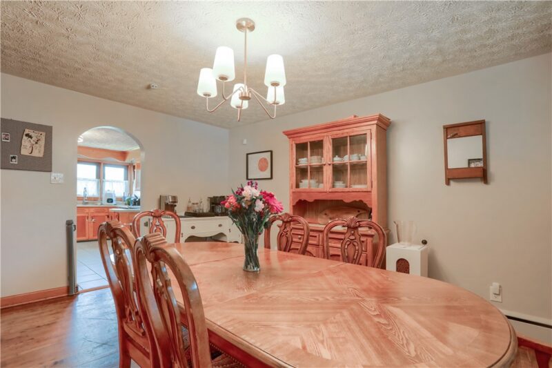 1931 Menoher Blvd — photo 8
