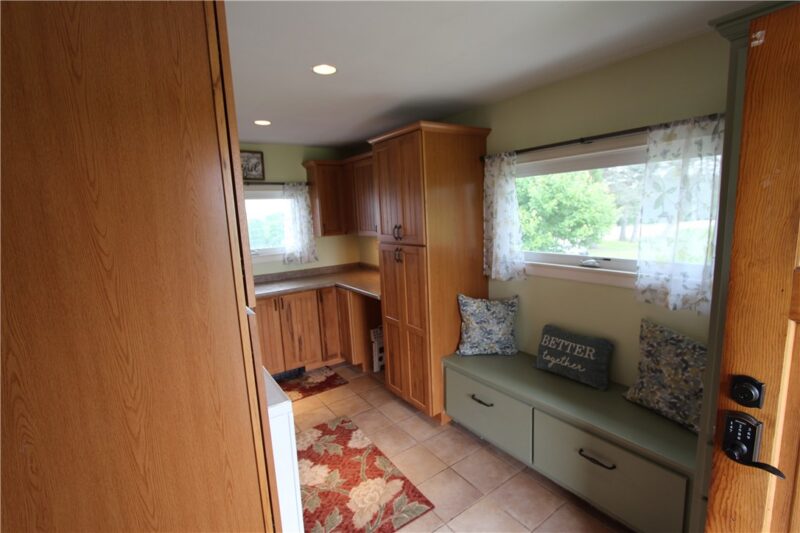 126 Uschak Rd — photo 6