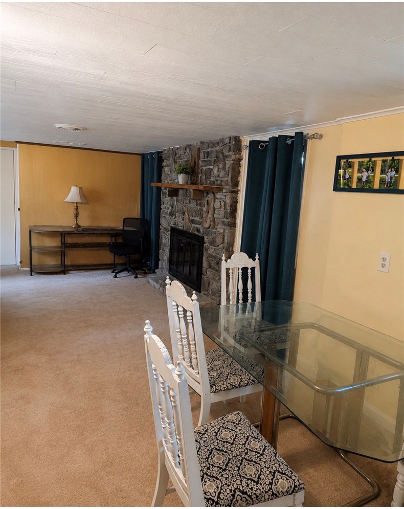 426 N Walnut St — photo 5