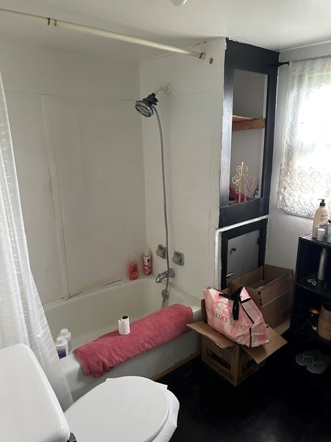 308 Phillips St — photo 3