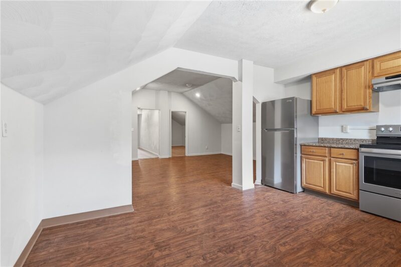 3762 Saxonburg Blvd — photo 8