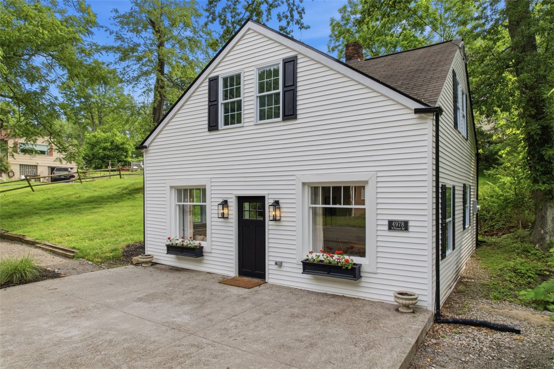 4978 S Pioneer Road — photo 1