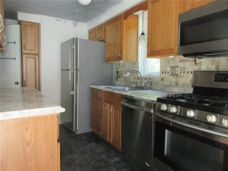110 Logan Rd — photo 6