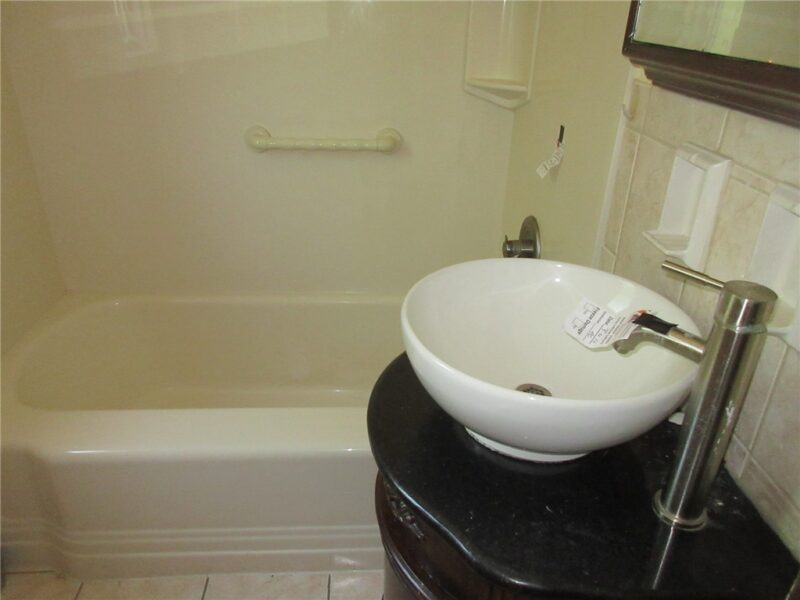 110 Logan Rd — photo 8