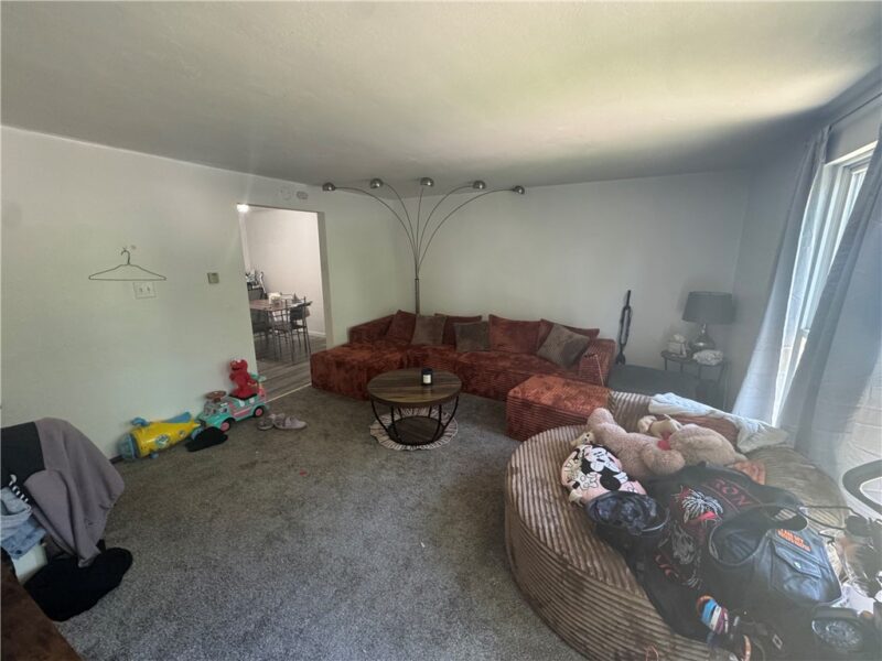 445-447 Idlewood Rd — photo 2