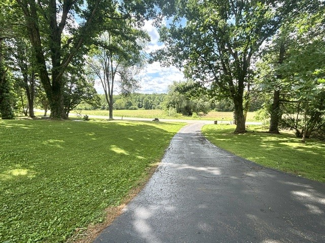 652 River Rd — photo 4