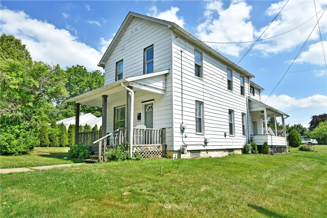 574 Thornton St — photo 1
