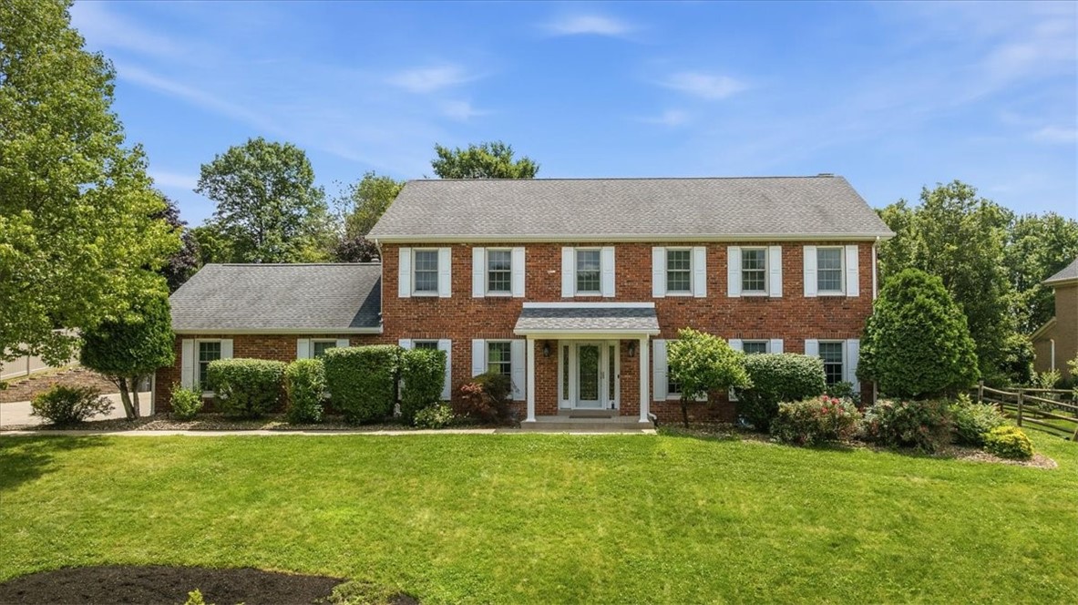 121 Northbrook Dr — photo 1