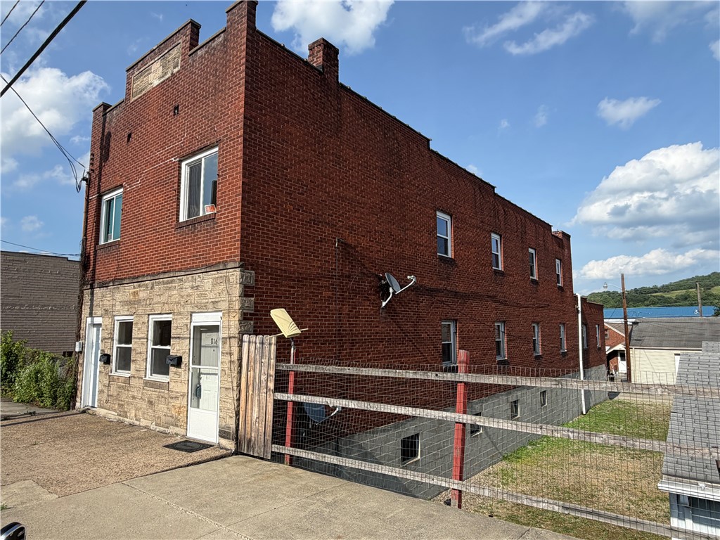 816-818 Mckean — photo 1