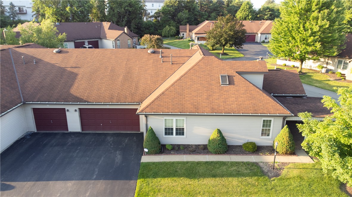 23 Ashford Dr — photo 1