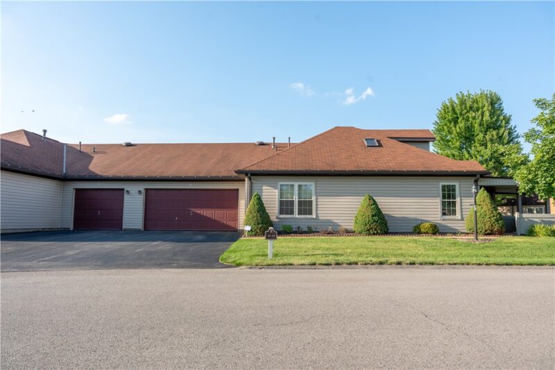 23 Ashford Dr — photo 2