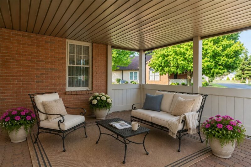 23 Ashford Dr — photo 3