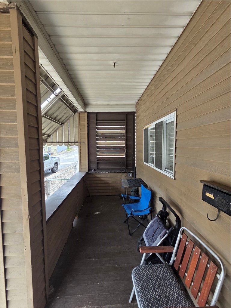 1411 Clover St — photo 4