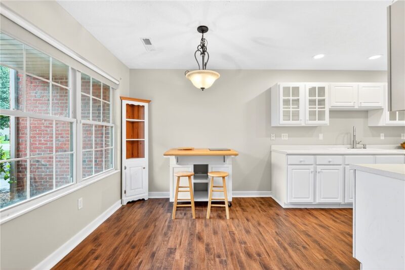 4 Dogwood Drive — photo 8