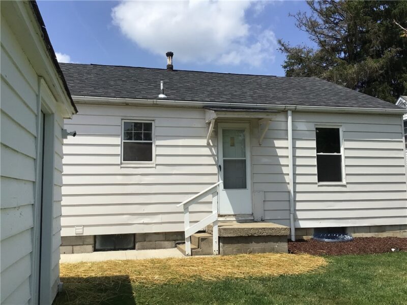 653 Spencer Ave — photo 3