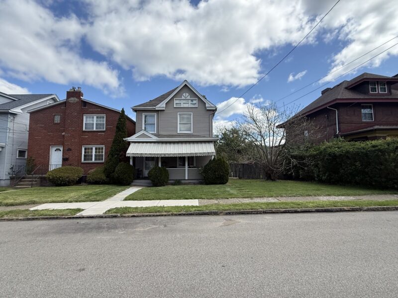 909 Fawcett AVENUE — photo 4