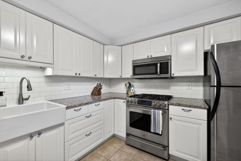 477 Cherry Ct — photo 4