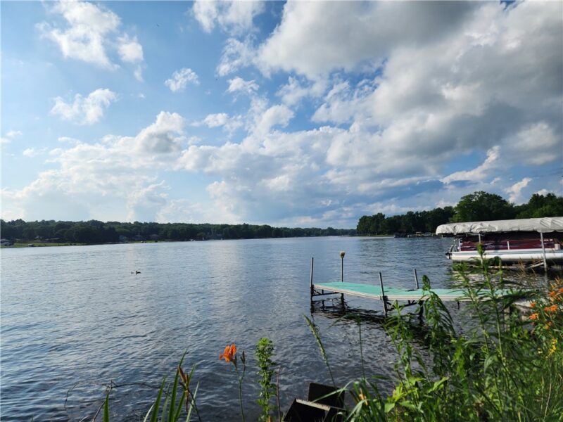 228 Latonka Dr — photo 3