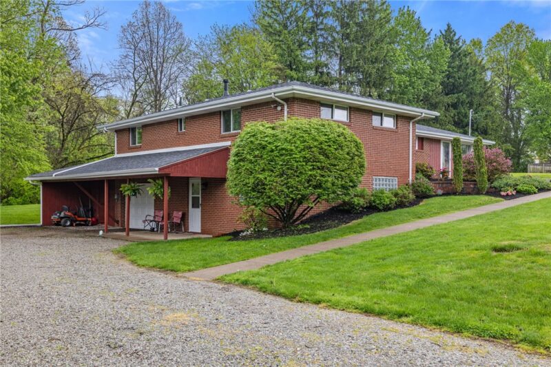 2052 Hulton Rd — photo 3