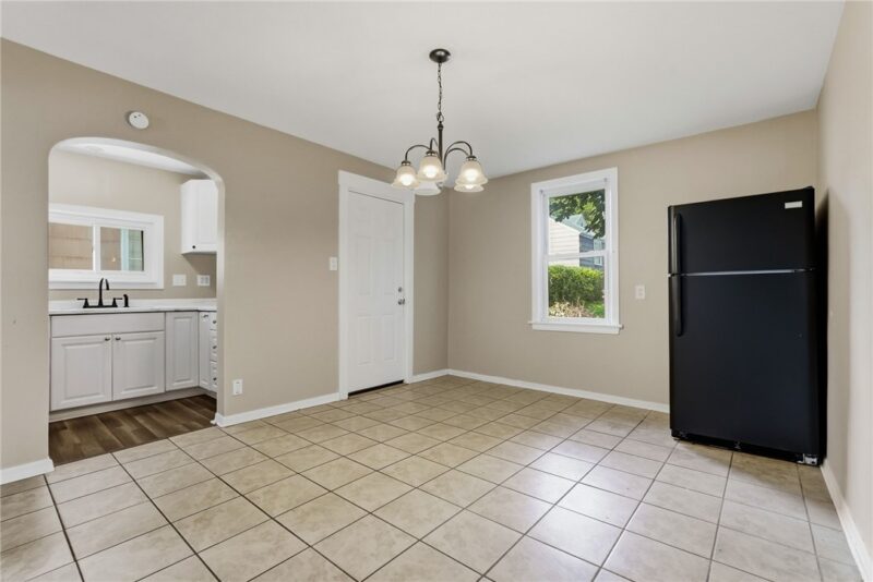 621 WASHINGTON AVENUE — photo 5