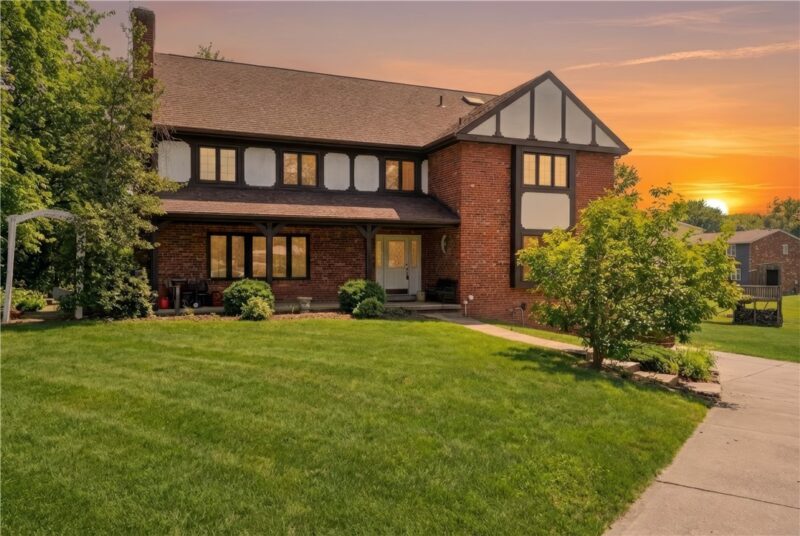 17 Grant Cir — photo 3