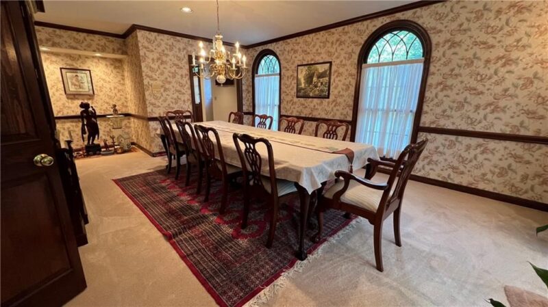 258 Cobblestone DRIVE — photo 5