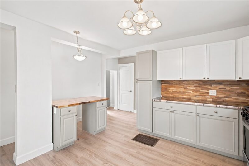 120 Vine St — photo 7