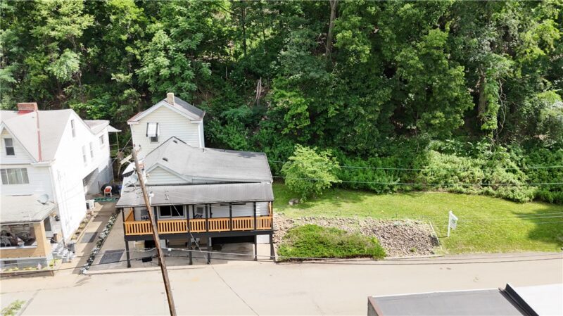 751 Naylor St — photo 8