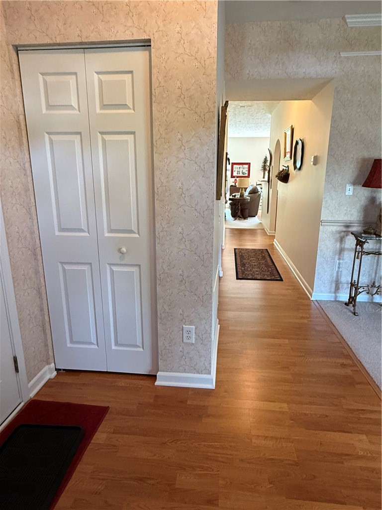 118 Wagen Dr — photo 7
