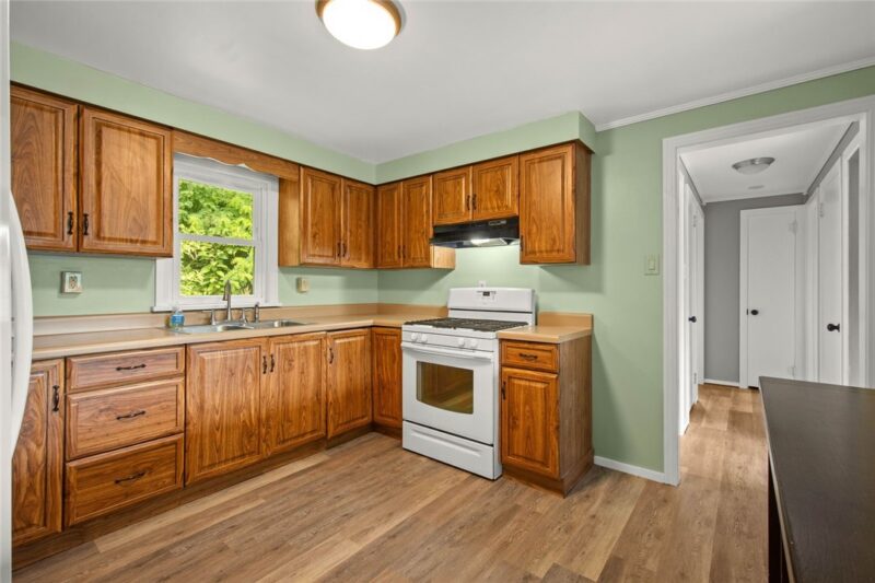 205 Maryellen Dr — photo 8