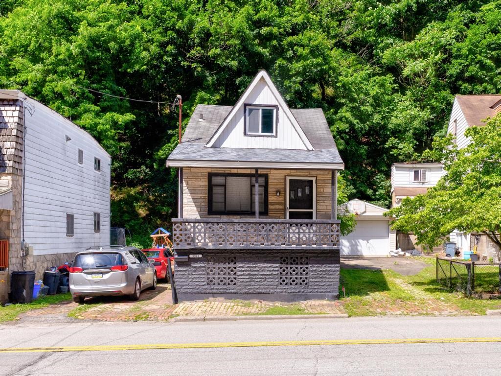 3326 Spring Garden Rd — photo 1