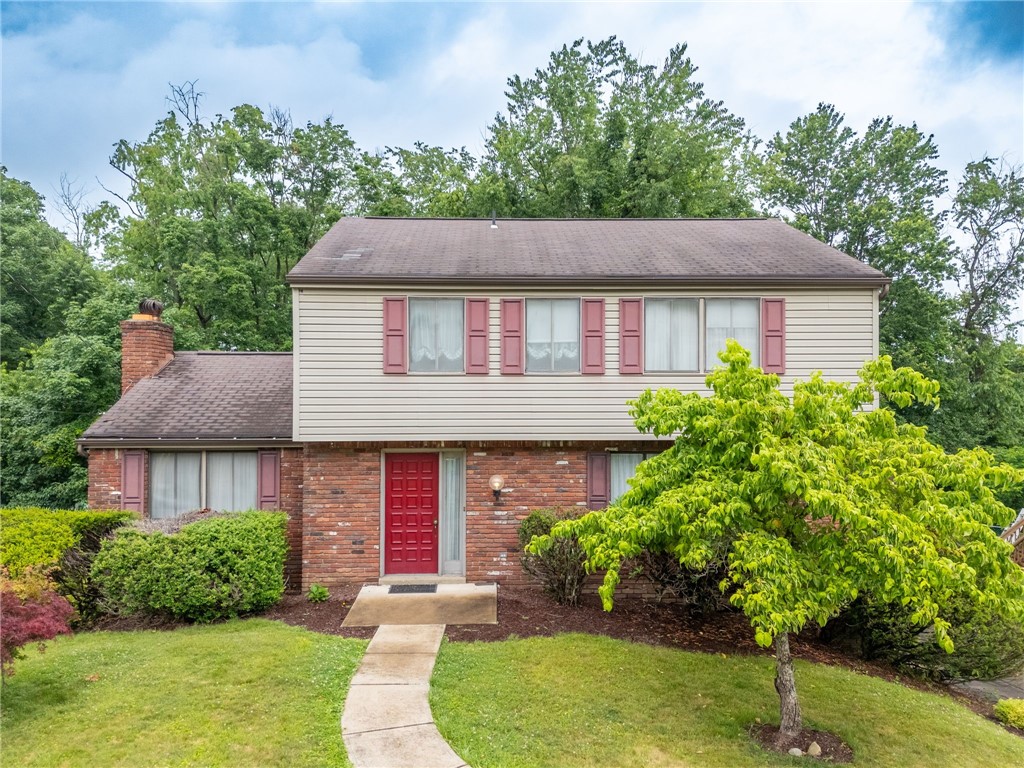 261 Shasta Dr — photo 1