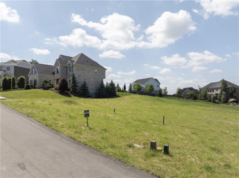 209 (Lot 209) Barberry Lane — photo 3