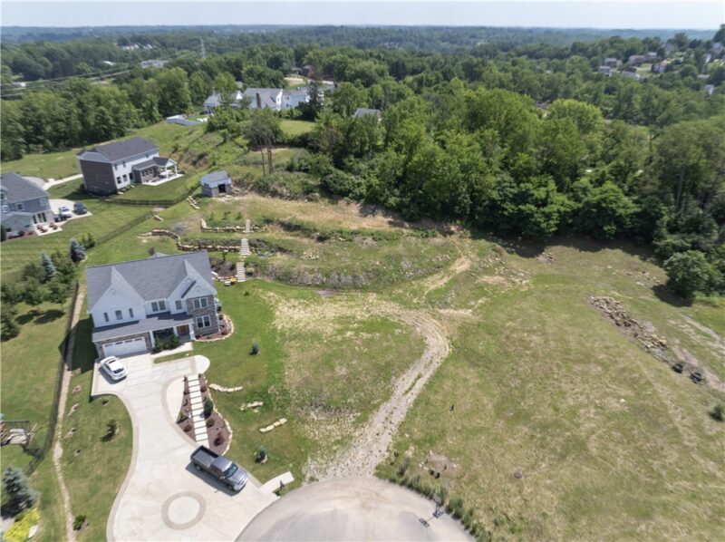 140 (Lot 111)Fair Acres Dr — photo 2