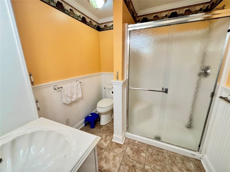 61 Mcmichael Rd — photo 7