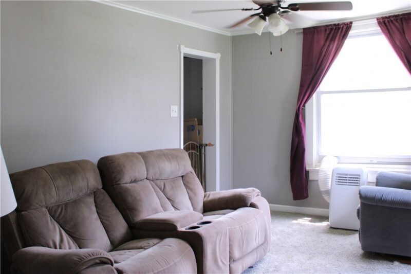 1347 Philadelphia St — photo 2