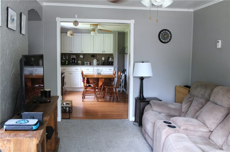 1347 Philadelphia St — photo 6