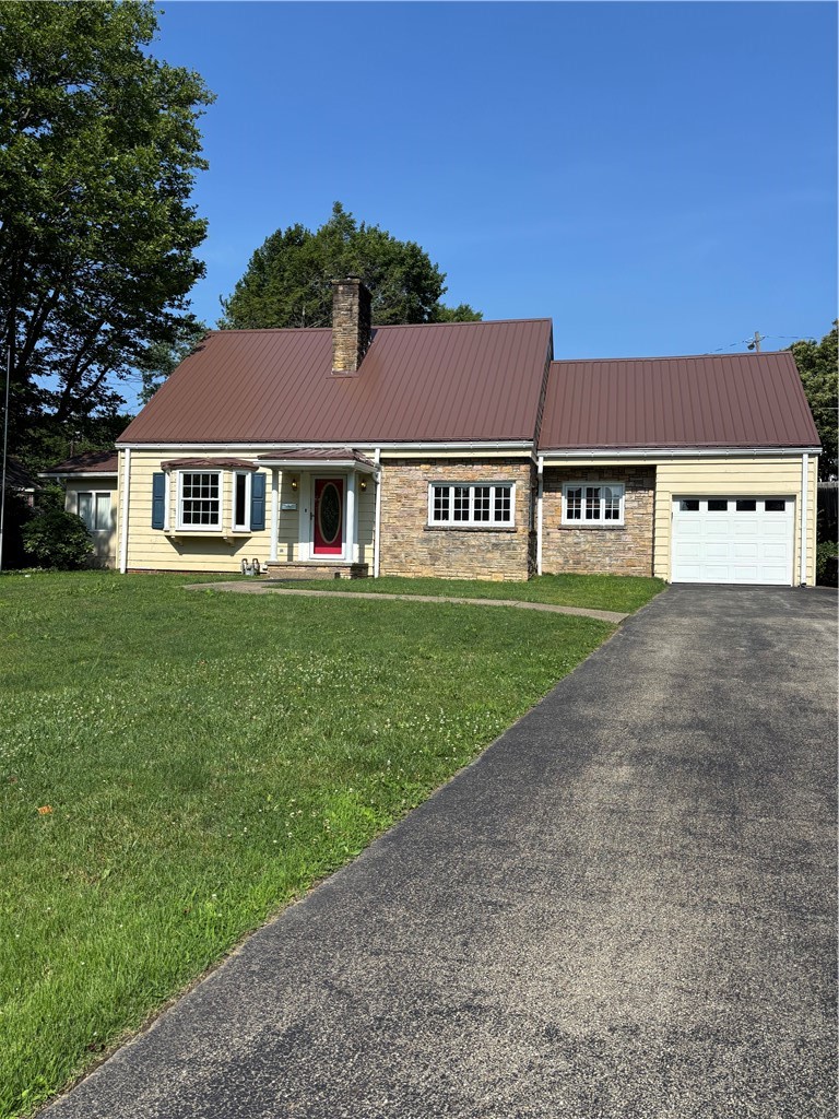 38 Hillcrest Ln — photo 1