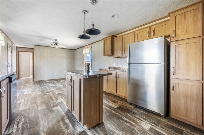 69 S Summit 102 — photo 8