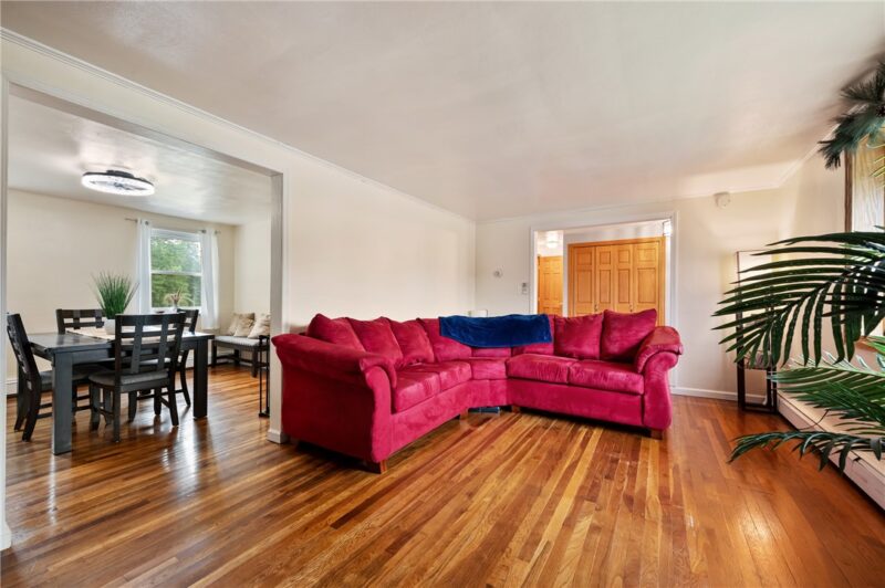 611 Pikeview Dr — photo 5
