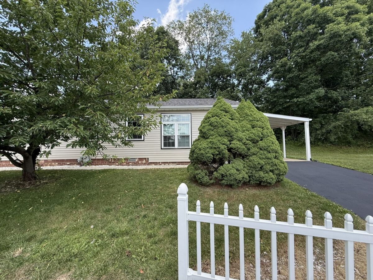 381 Eagle Lane Eagle LANE — photo 1