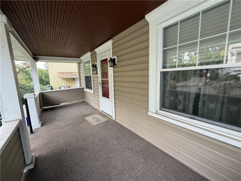 228 Ohio St — photo 3
