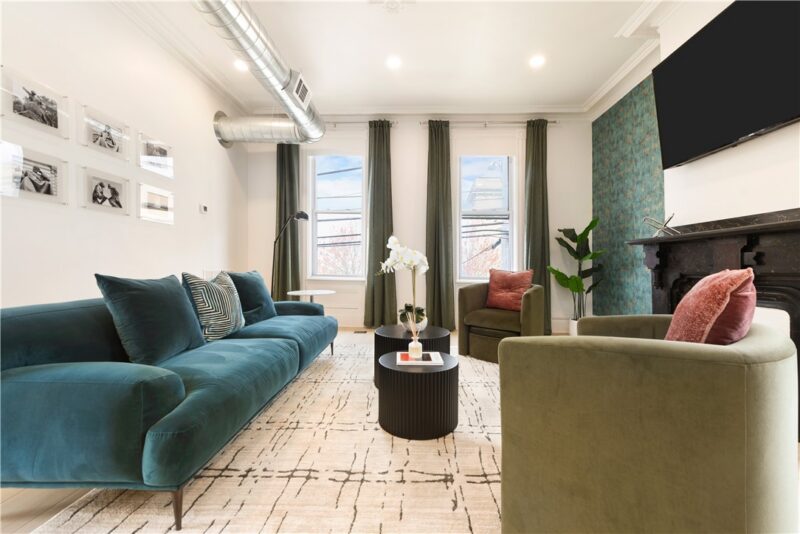 6 Bailey Ave — photo 2