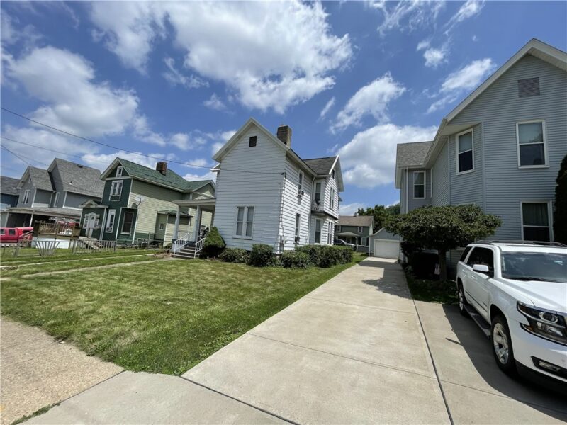 213 S Central Ave — photo 5