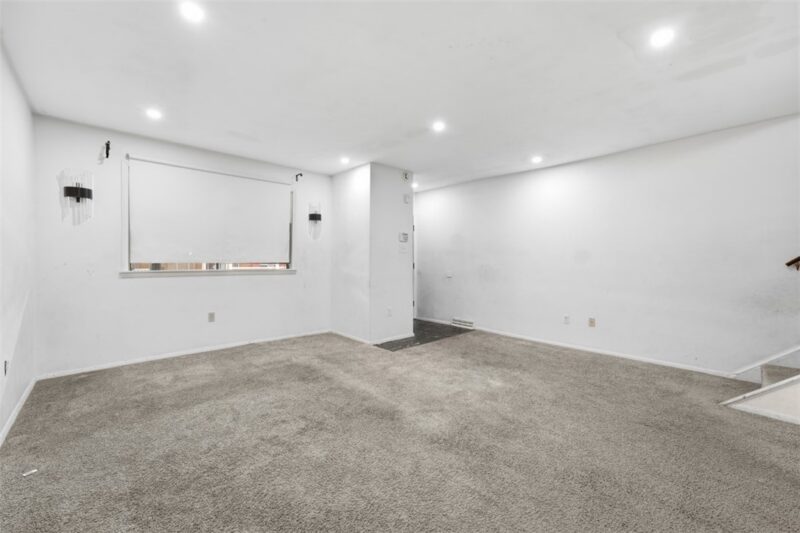 413 Agatha St — photo 7