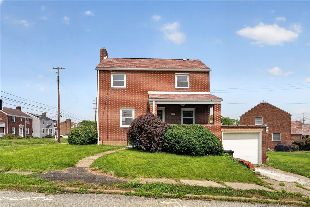 1010 Elmwood St — photo 1