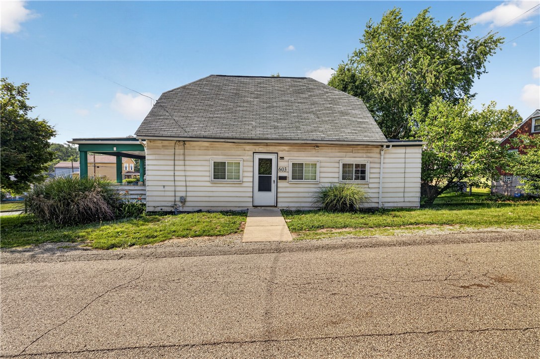 603 Hazel St — photo 1