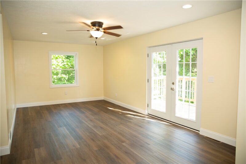 387 W Wylie Ave — photo 6
